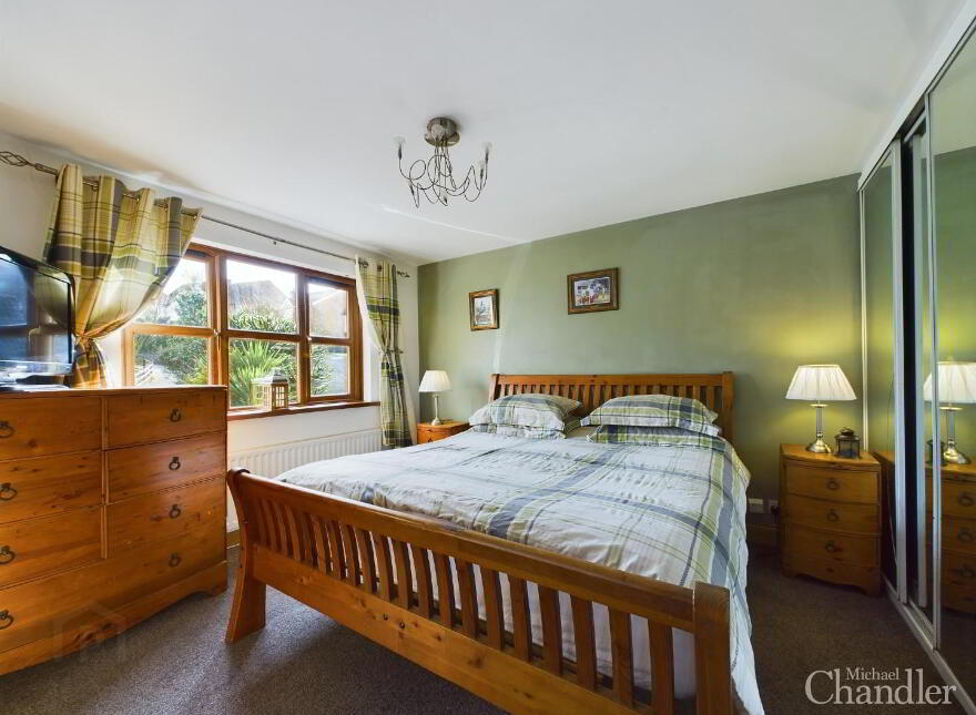 2 Castle Court, Lead Hill, Belfast, BT6 9PY