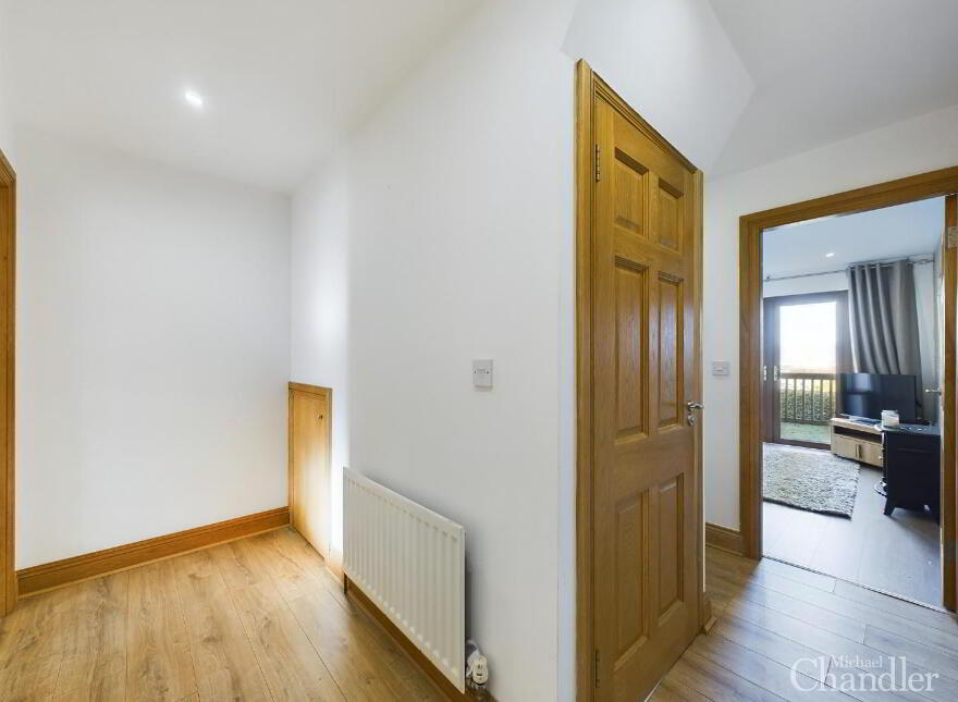 2 Castle Court, Lead Hill, Belfast, BT6 9PY