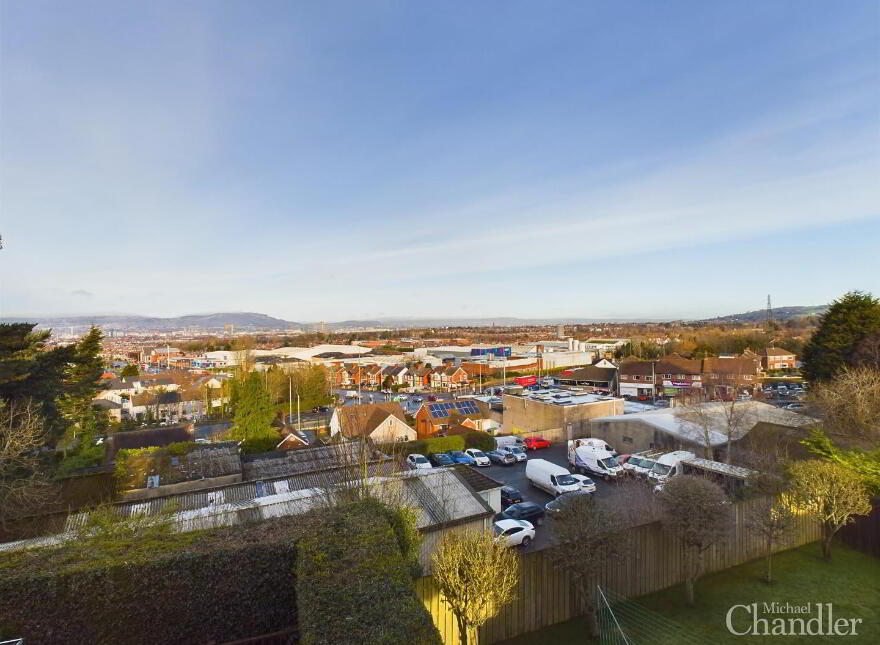 2 Castle Court, Lead Hill, Belfast, BT6 9PY