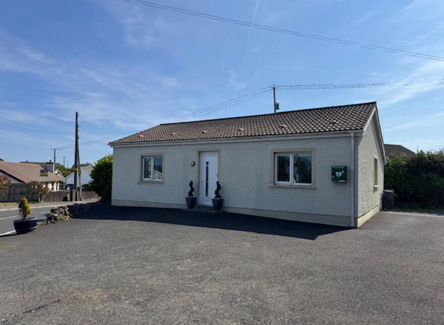32 Mullaghboy Road, Islandmagee, BT40 3TT photo