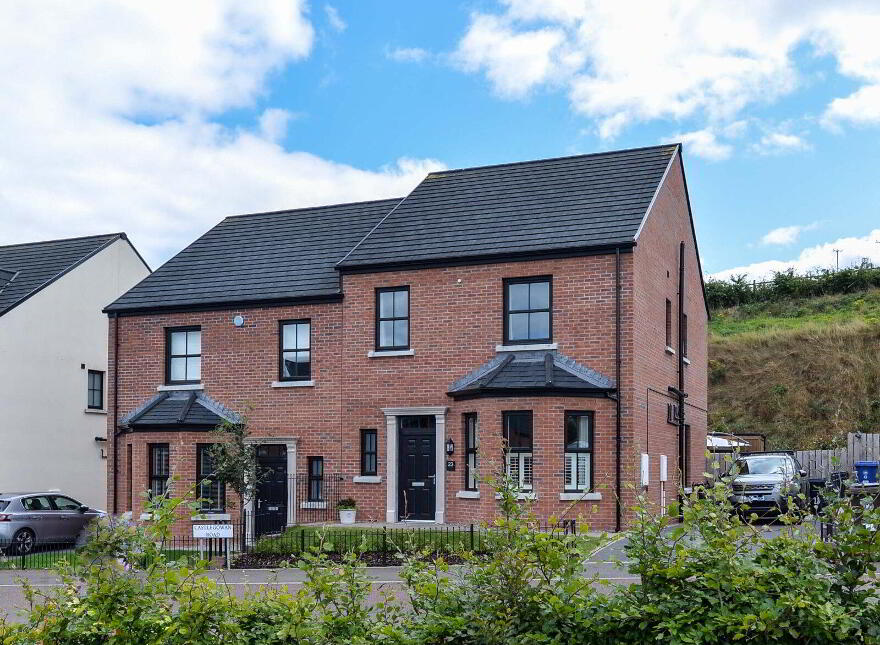 23 Castlegowan Road, Belfast, BT5 7WP
