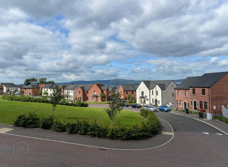 23 Castlegowan Road, Belfast, BT5 7WP
