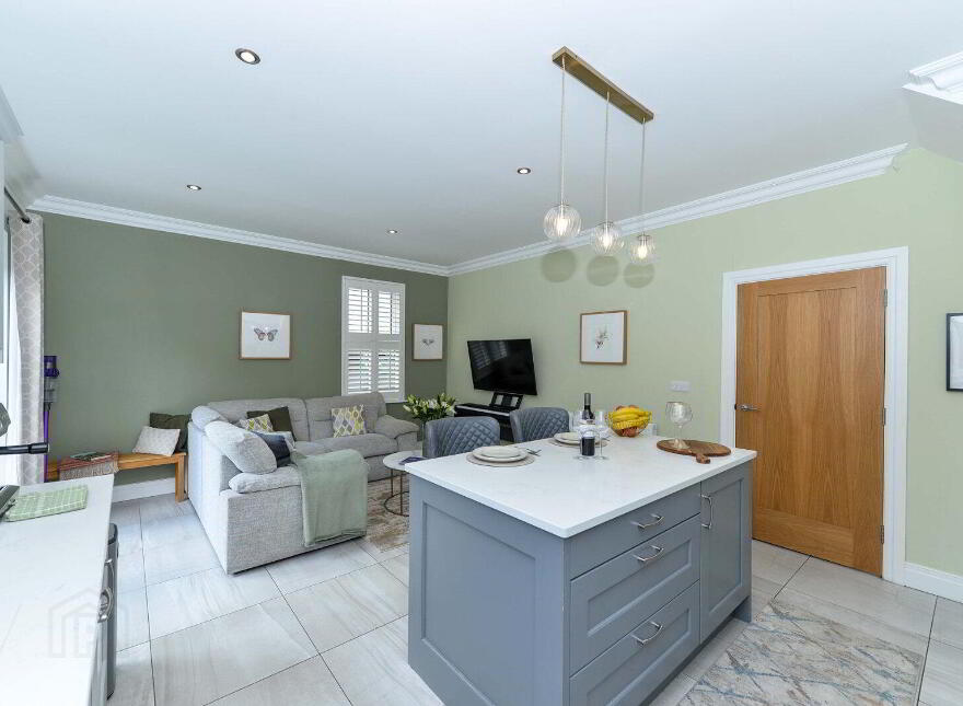 23 Castlegowan Road, Belfast, BT5 7WP