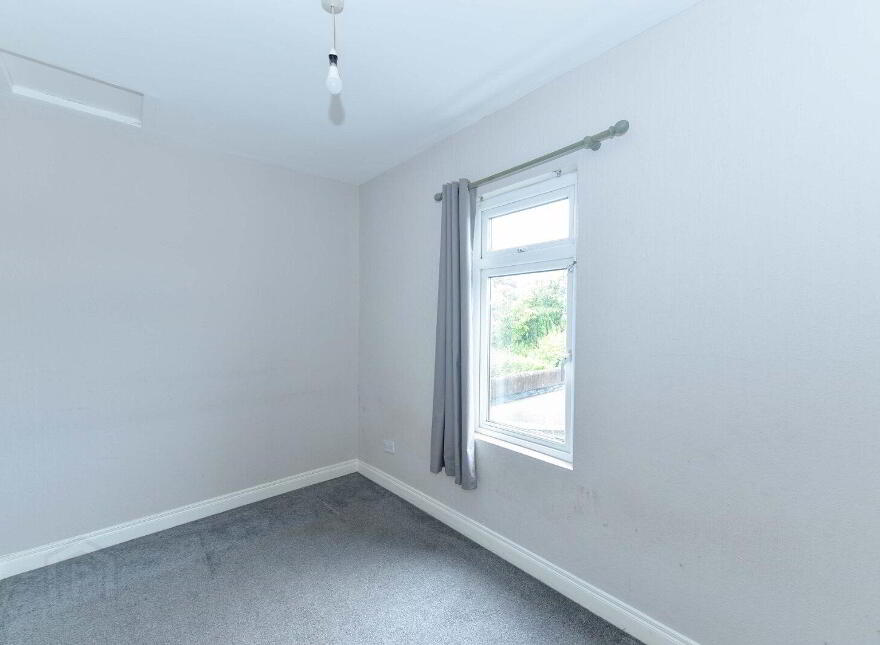 58 Lisavon Street, Belfast, BT4 1LH