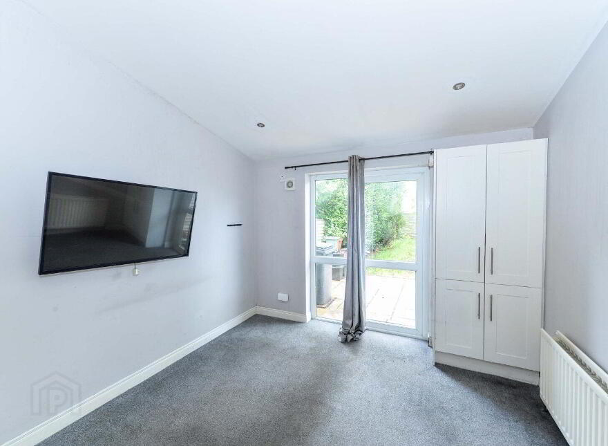 58 Lisavon Street, Belfast, BT4 1LH