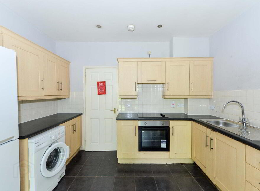 58 Lisavon Street, Belfast, BT4 1LH