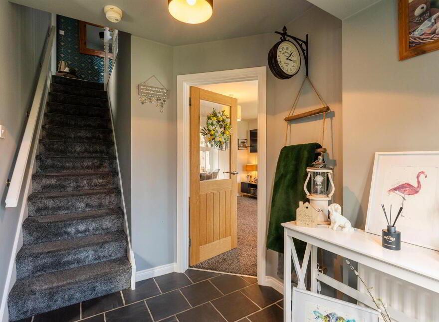 2 Cairndore Vale, Newtownards, BT23 8PF