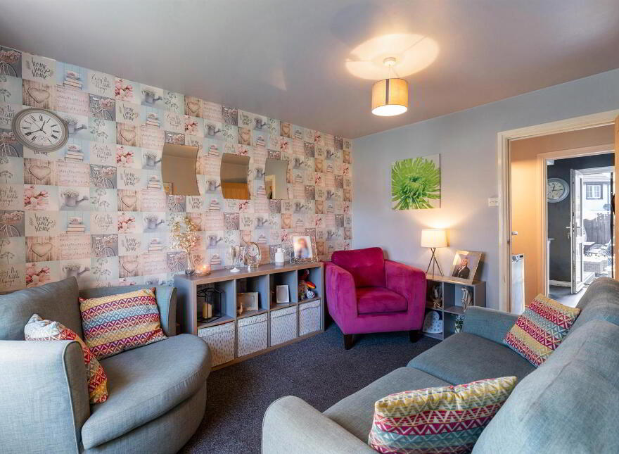 2 Cairndore Vale, Newtownards, BT23 8PF
