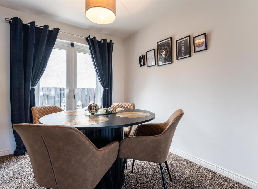 2 Cairndore Vale, Newtownards, BT23 8PF