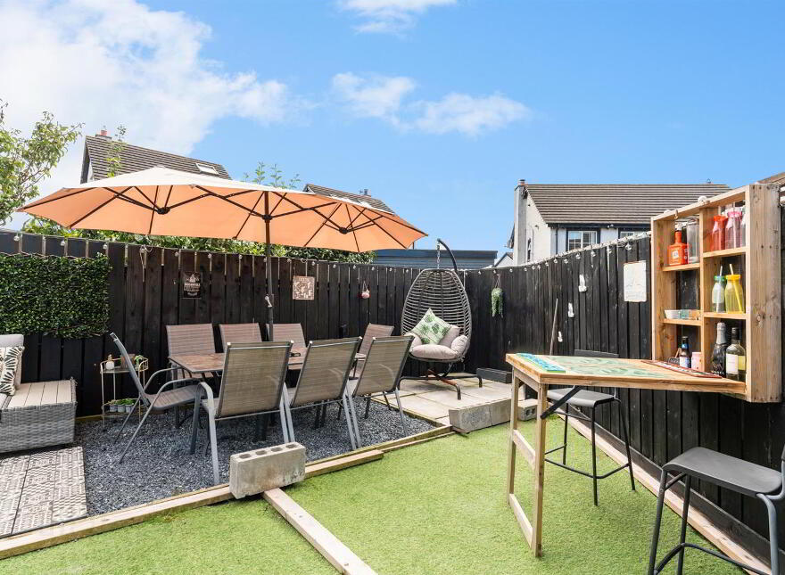 2 Cairndore Vale, Newtownards, BT23 8PF