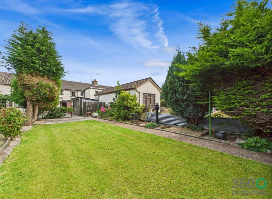 30 Houston Park, Broughshane, Ballymena, BT42 4LB