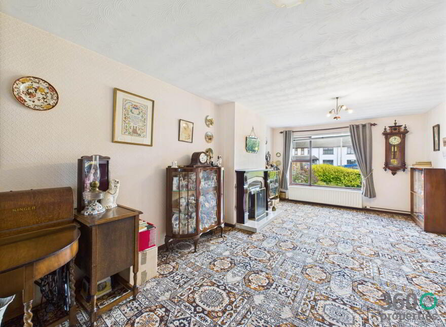 30 Houston Park, Broughshane, Ballymena, BT42 4LB