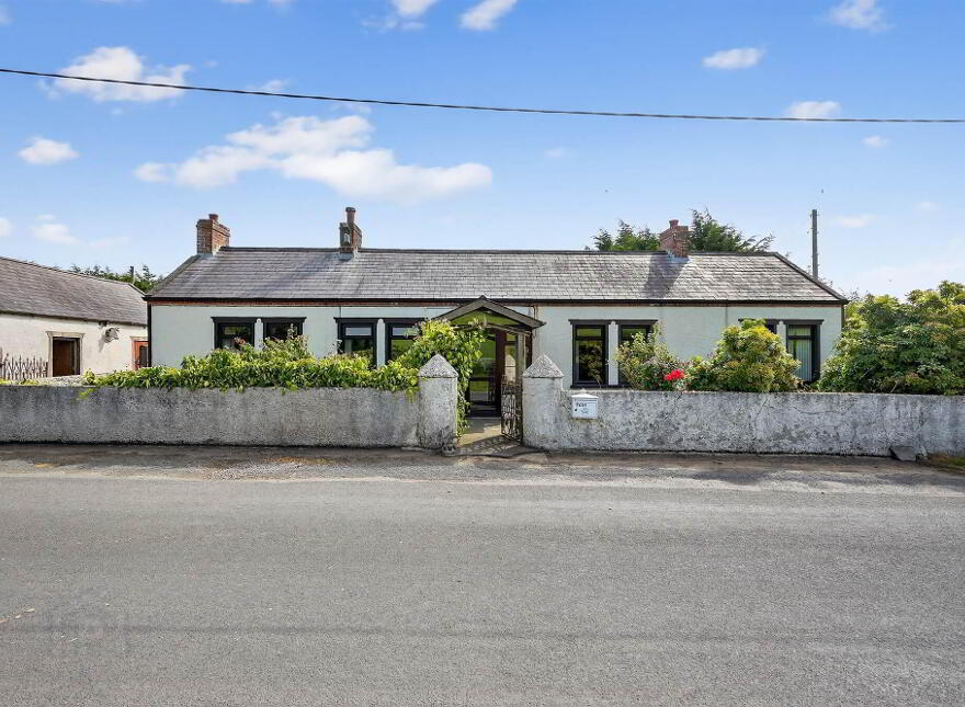 9 Ballygraffan Road, Comber, Newtownards, BT23 5NB