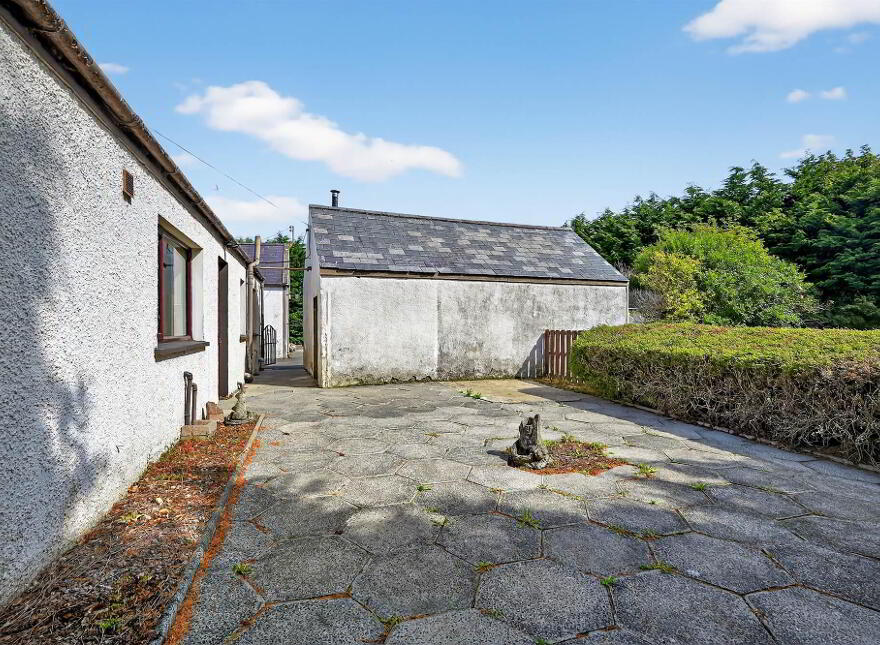 9 Ballygraffan Road, Comber, Newtownards, BT23 5NB