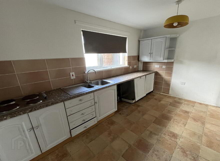 152 Carmeen Drive, Rathcoole, Newtownabbey, BT37 9DW