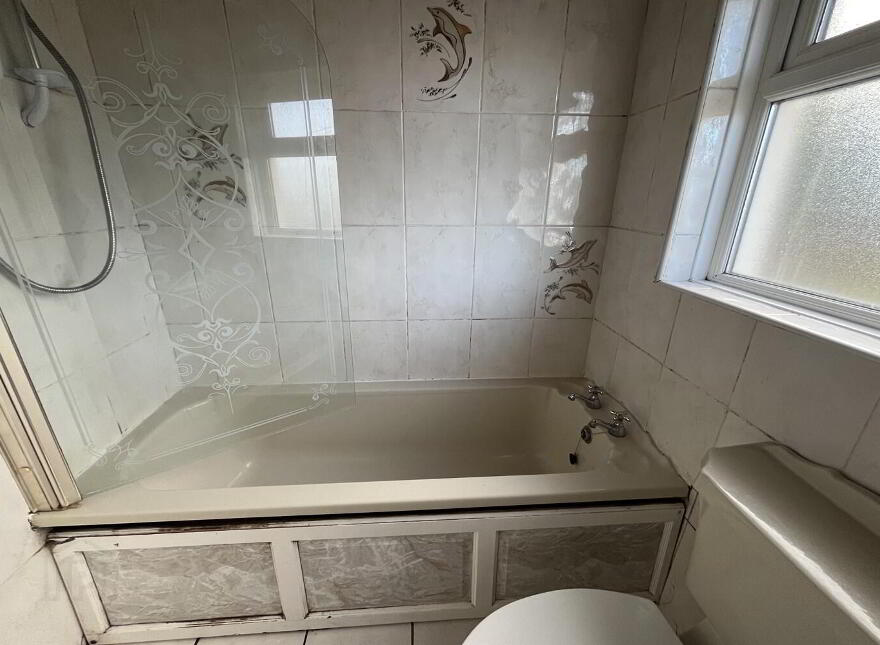 152 Carmeen Drive, Rathcoole, Newtownabbey, BT37 9DW