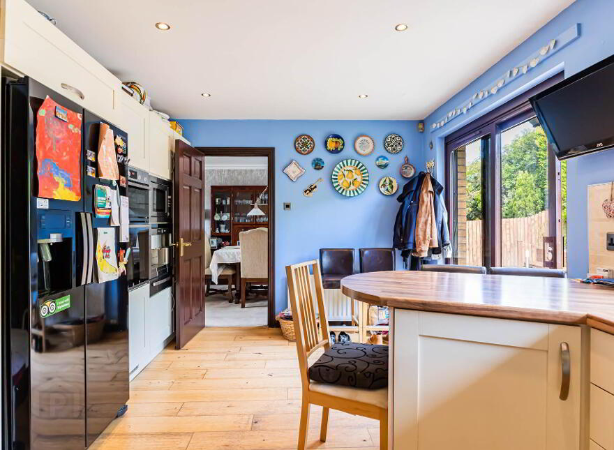 32 Laurelgrove Park, Belfast, BT8 6ZH