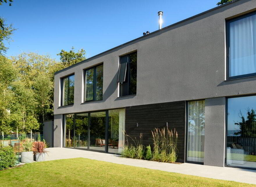 26 Clanbrassil Road, Cultra, Holywood, BT18 0AR