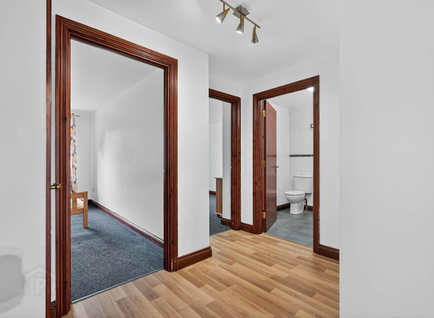 9 Barnetts Chase, Belfast, BT5 7BF