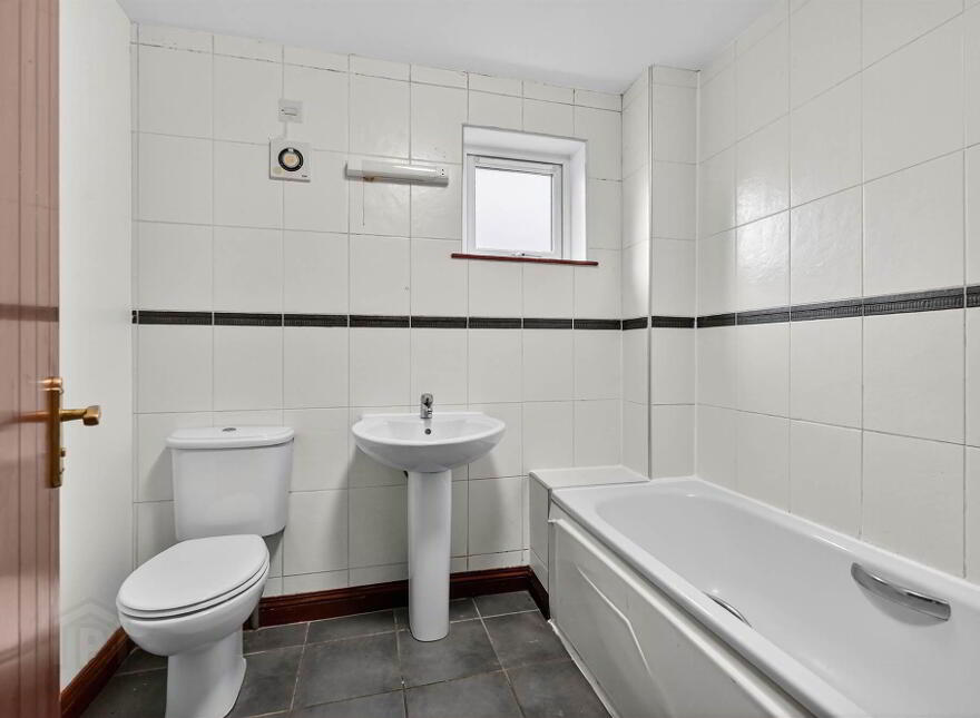 9 Barnetts Chase, Belfast, BT5 7BF