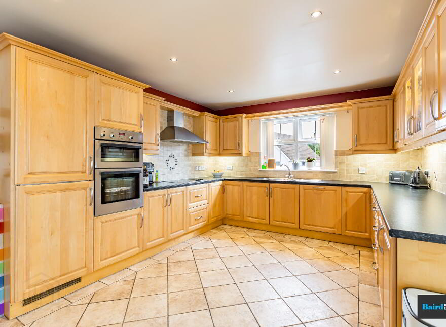 28 Mahon Road, Portadown, BT62 3EF