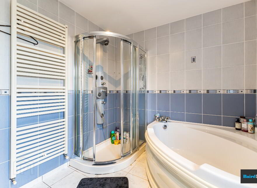 28 Mahon Road, Portadown, BT62 3EF