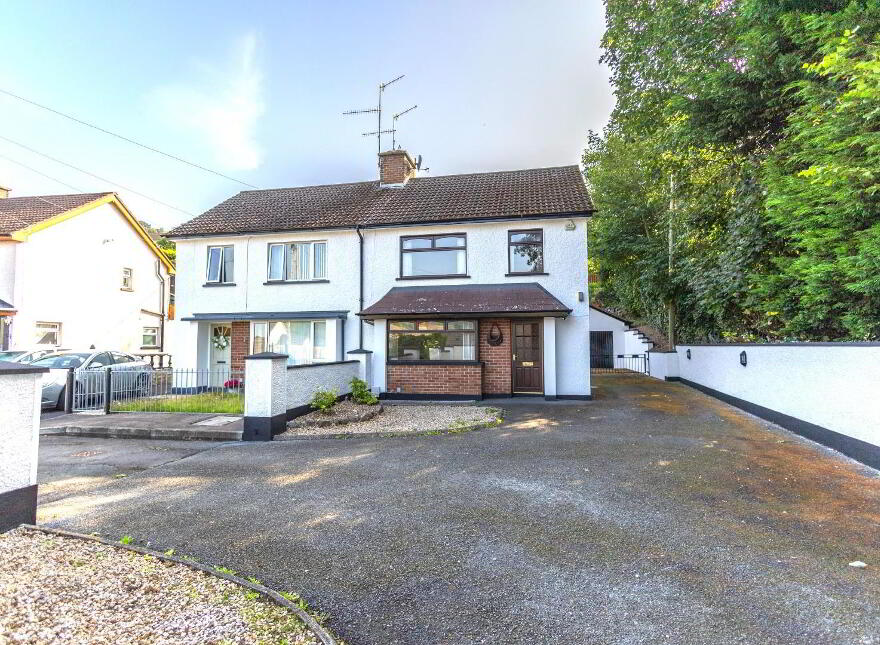 16 Magennis Villas, Newry, BT34 2PP