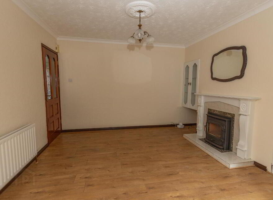 16 Magennis Villas, Newry, BT34 2PP