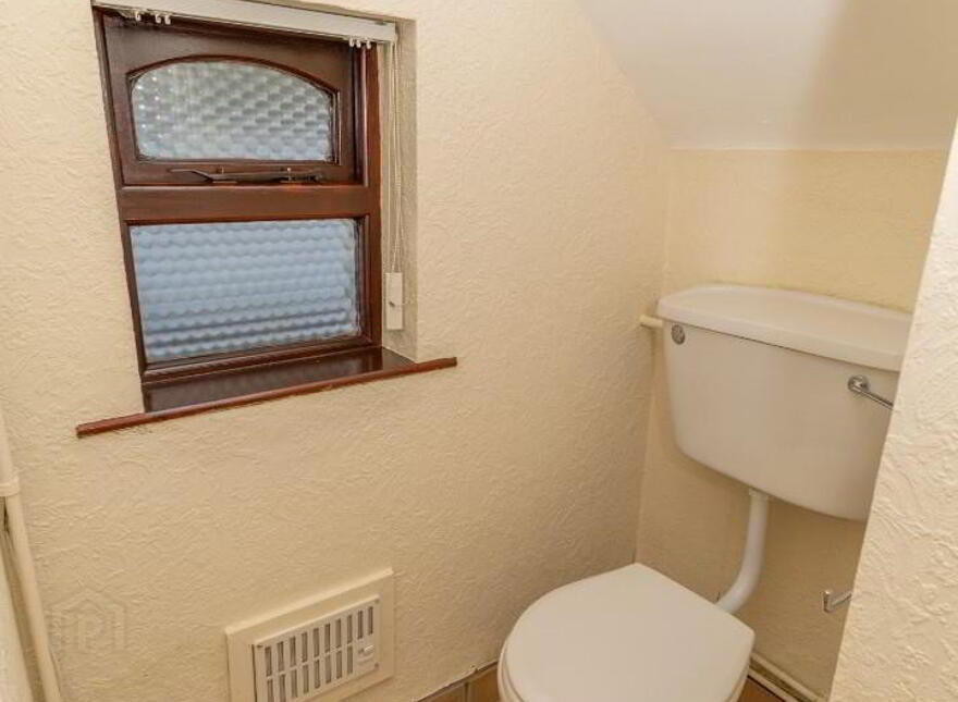 16 Magennis Villas, Newry, BT34 2PP