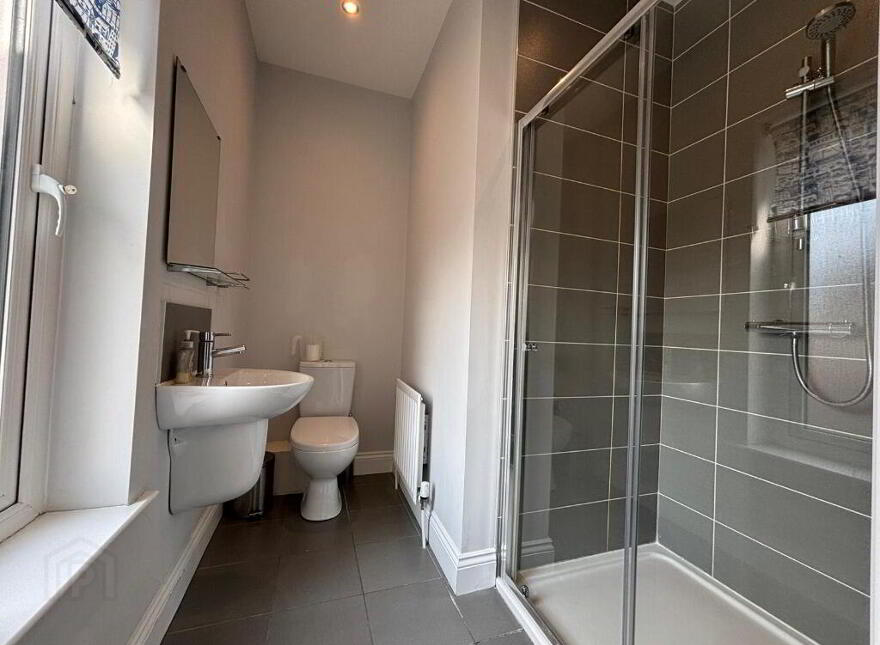38 Wyncroft Crescent, Lisburn, BT28 2AT