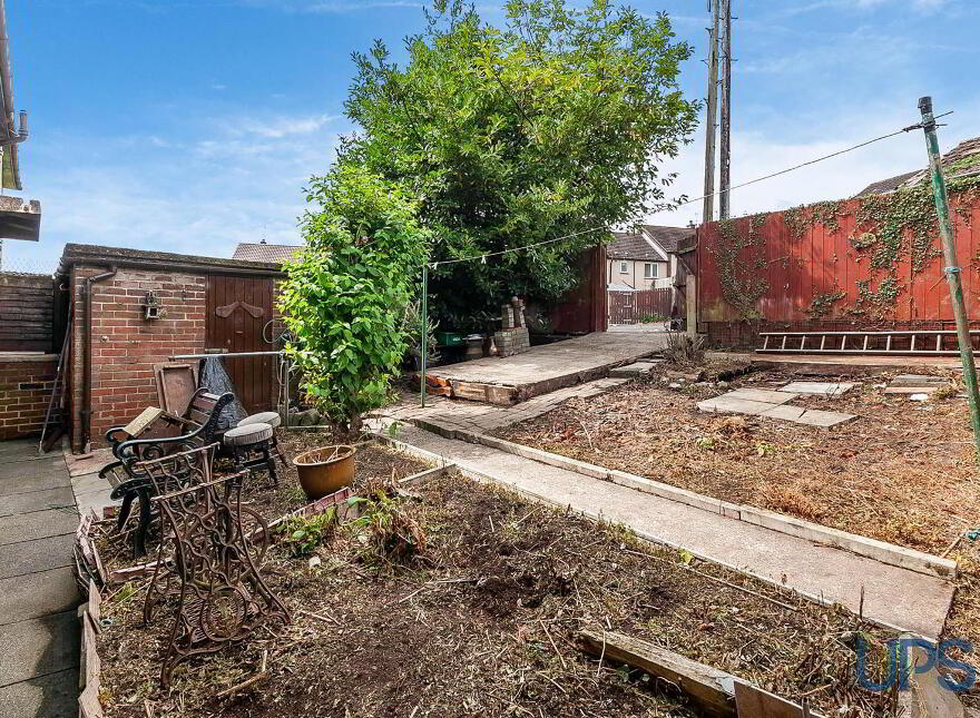 Apt 26, Kenard Avenue, Andersonstown, Belfast, BT11 8LY