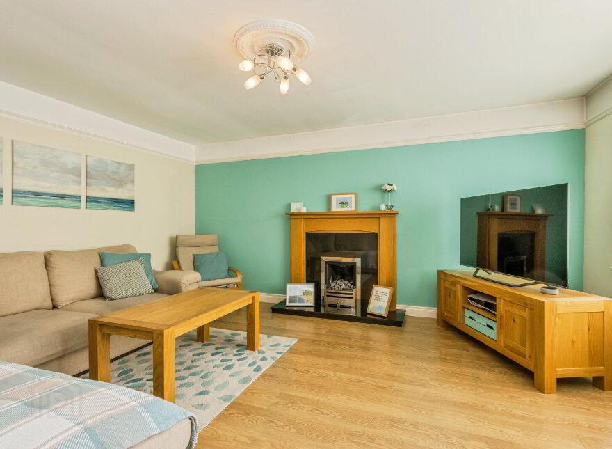 6 Rosewood Glen, Lisburn, BT28 2FH