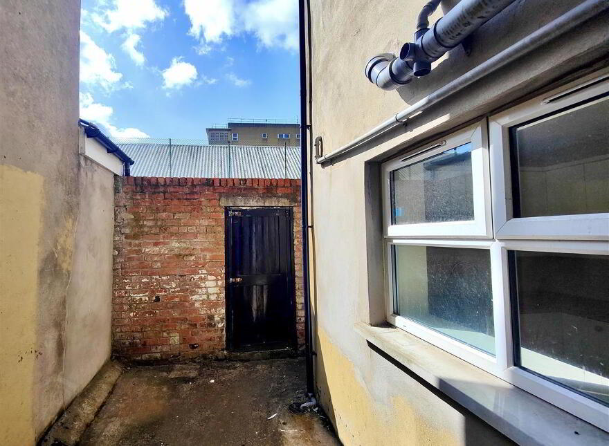 8 Rosemount Gardens, Belfast, BT15 5AG