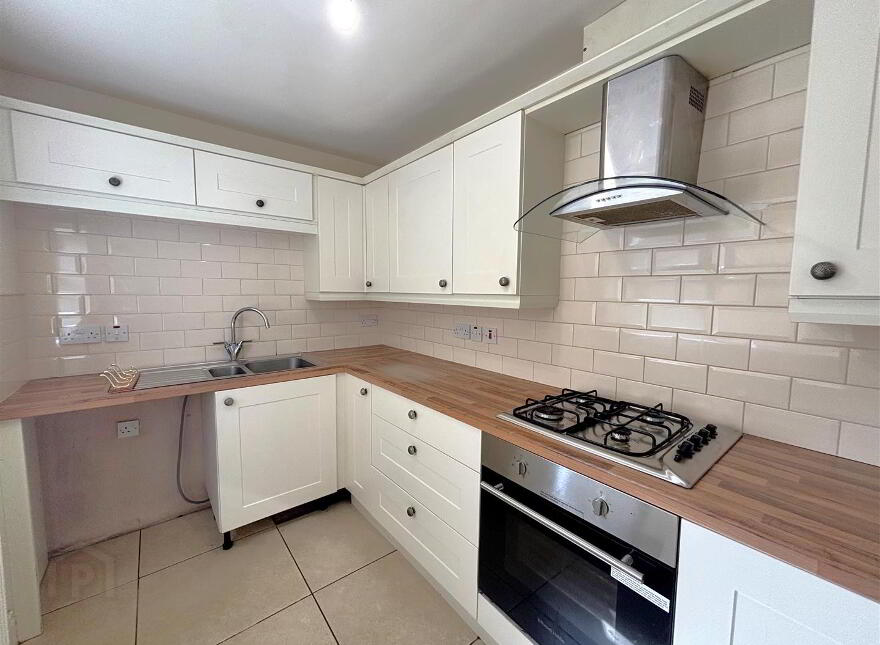 8 Rosemount Gardens, Belfast, BT15 5AG