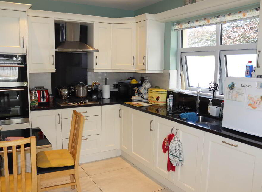 2 Coleraine Road, Ballycastle, BT54 6DU