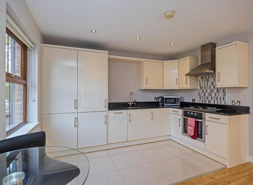 Apartment 3 22 Upper Lisburn Road, Finaghy, Belfast, BT10 0AA