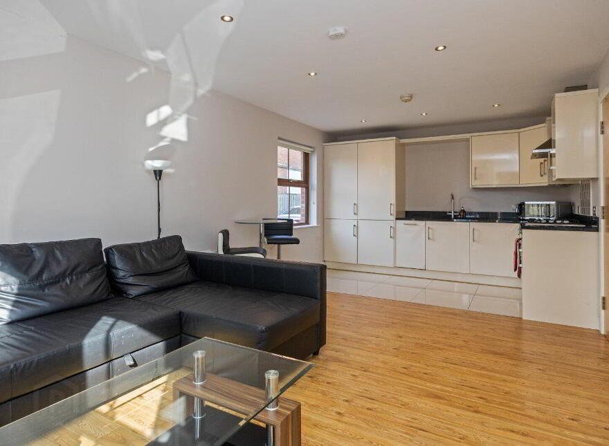 Apartment 3 22 Upper Lisburn Road, Finaghy, Belfast, BT10 0AA