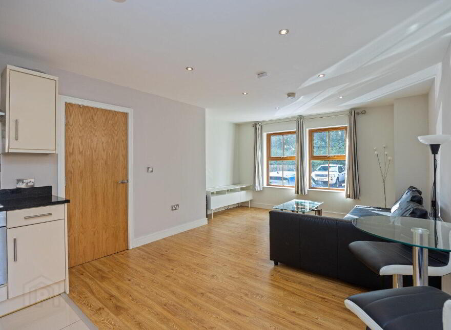Apartment 3 22 Upper Lisburn Road, Finaghy, Belfast, BT10 0AA