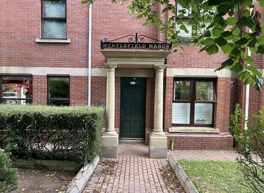 Apartment 7 Myrtlefield Manor 1 Myrtlefield Park, Belfast, BT9 6NE