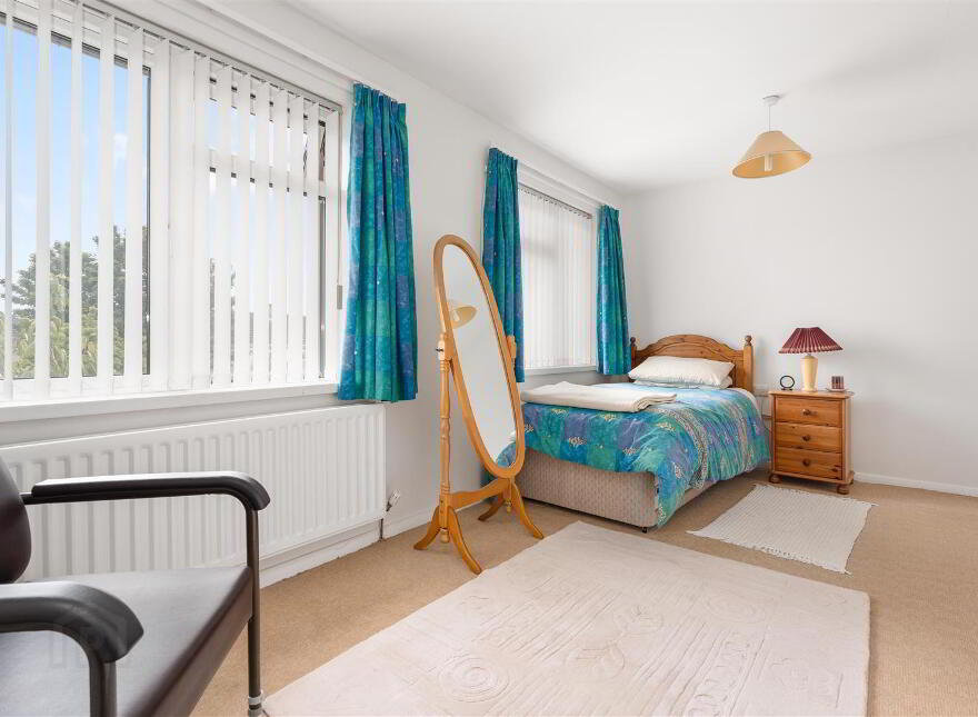 90 Drumadoon Drive, Dundonald, Belfast, BT16 2PR