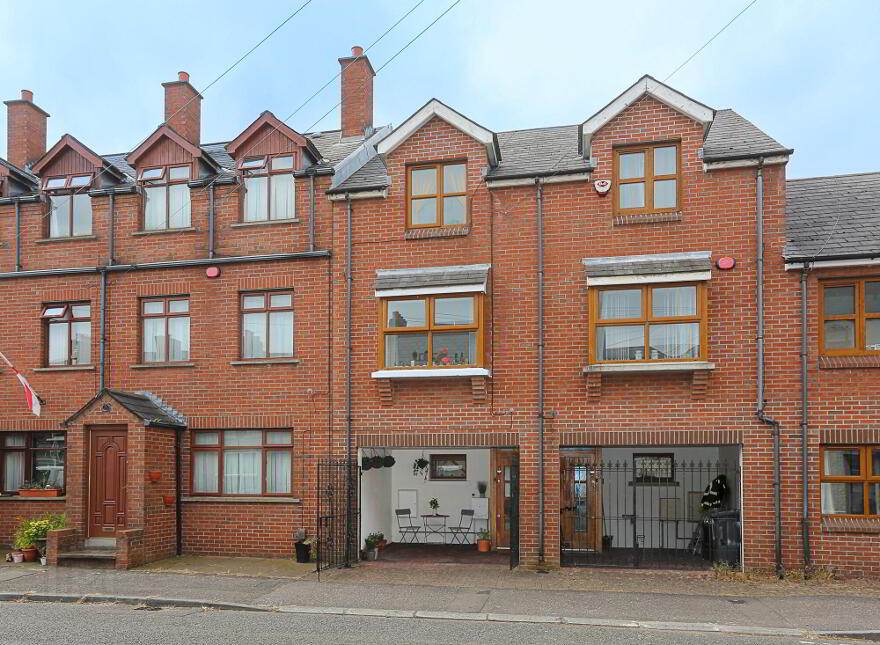 1e Clara Avenue, Belfast, BT5 5ER photo