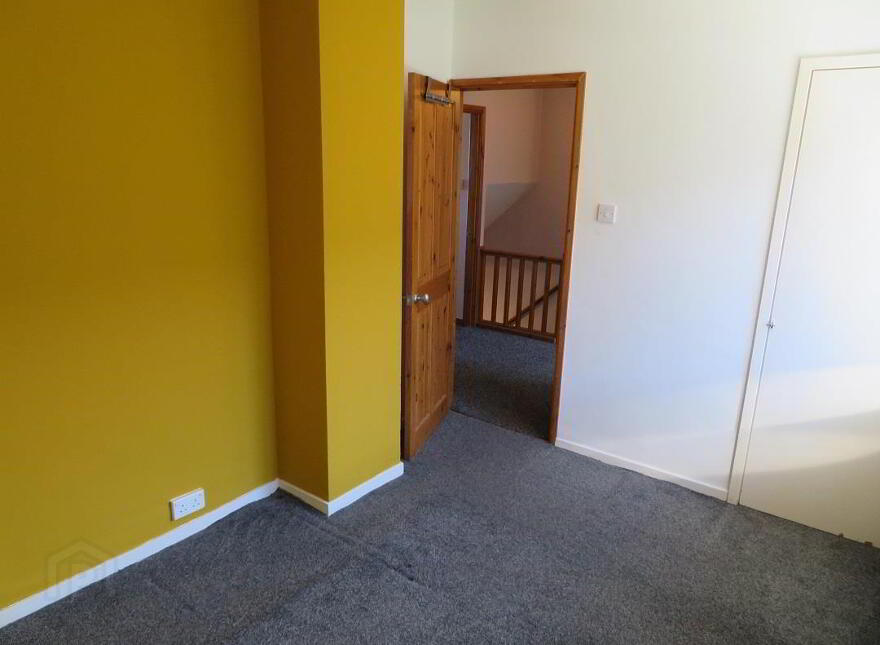 4 Glenfield Road, Lurgan, Craigavon, BT66 8EP