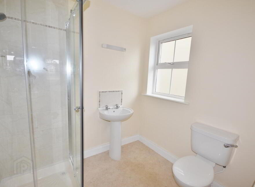28 Cois Baile, Ballygologue Rd, Listowel, V31K160