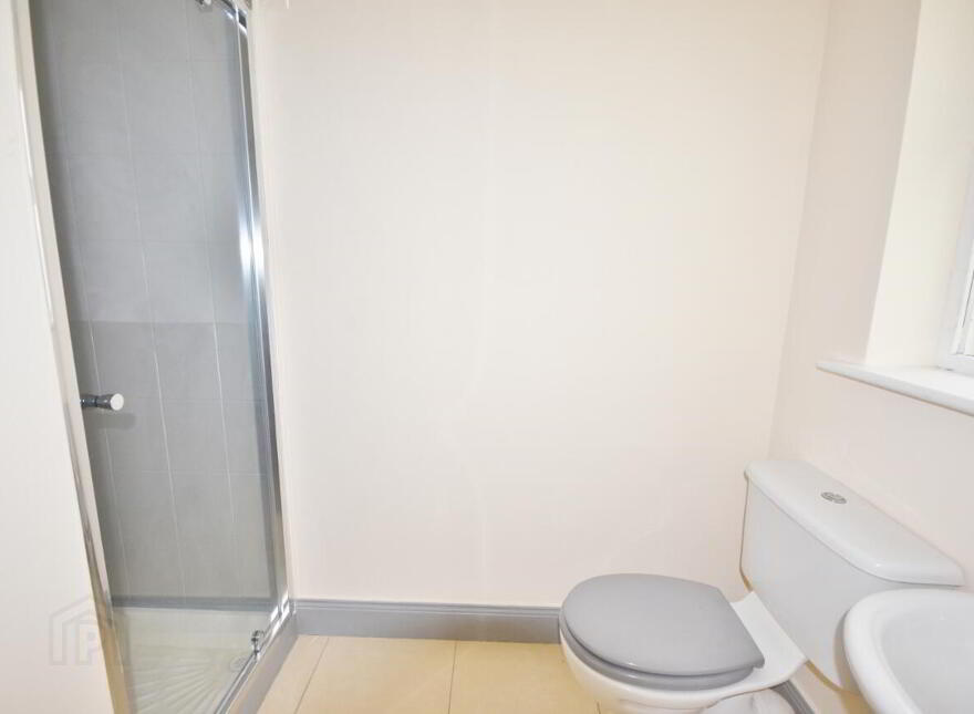 28 Cois Baile, Ballygologue Rd, Listowel, V31K160