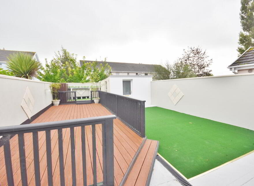 28 Cois Baile, Ballygologue Rd, Listowel, V31K160