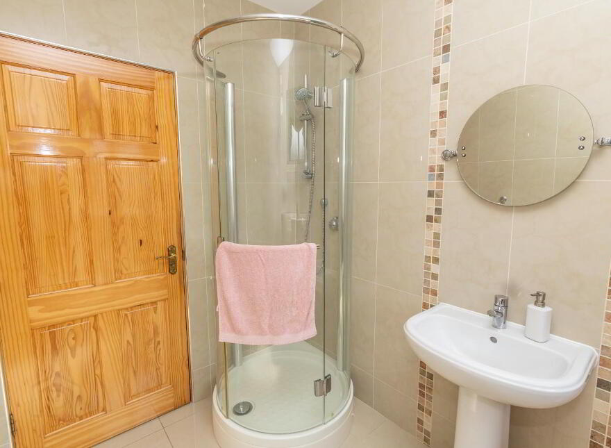 Kelmahon, 38 Ballyvally Road, Newry, BT34 2RT