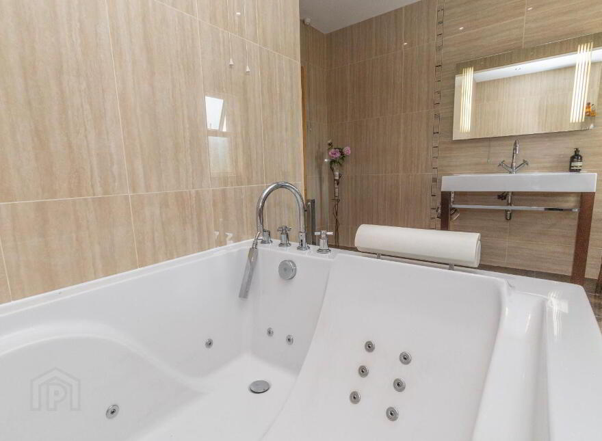 Kelmahon, 38 Ballyvally Road, Newry, BT34 2RT