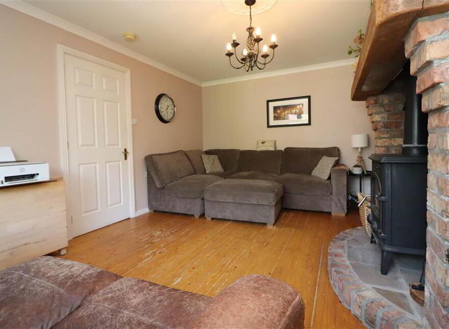 9 Blenheim Close, Annahilt, Hillsborough, BT26 6NZ