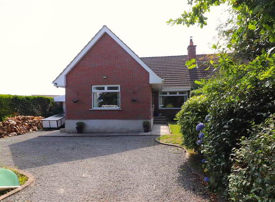 9 Blenheim Close, Annahilt, Hillsborough, BT26 6NZ photo