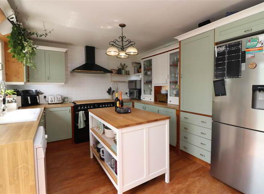 9 Blenheim Close, Annahilt, Hillsborough, BT26 6NZ